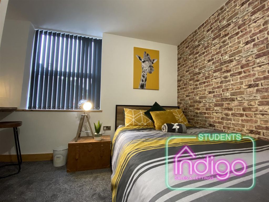 Room to rent in Hanover Street, NewcastleUnderLyme ST5 Zoopla