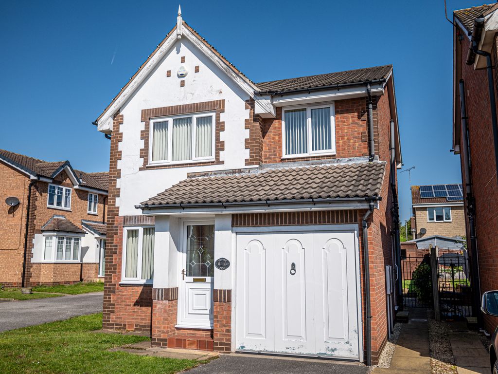 3 bed detached house for sale in Cuckoo Holt, Worksop S81, £225,000