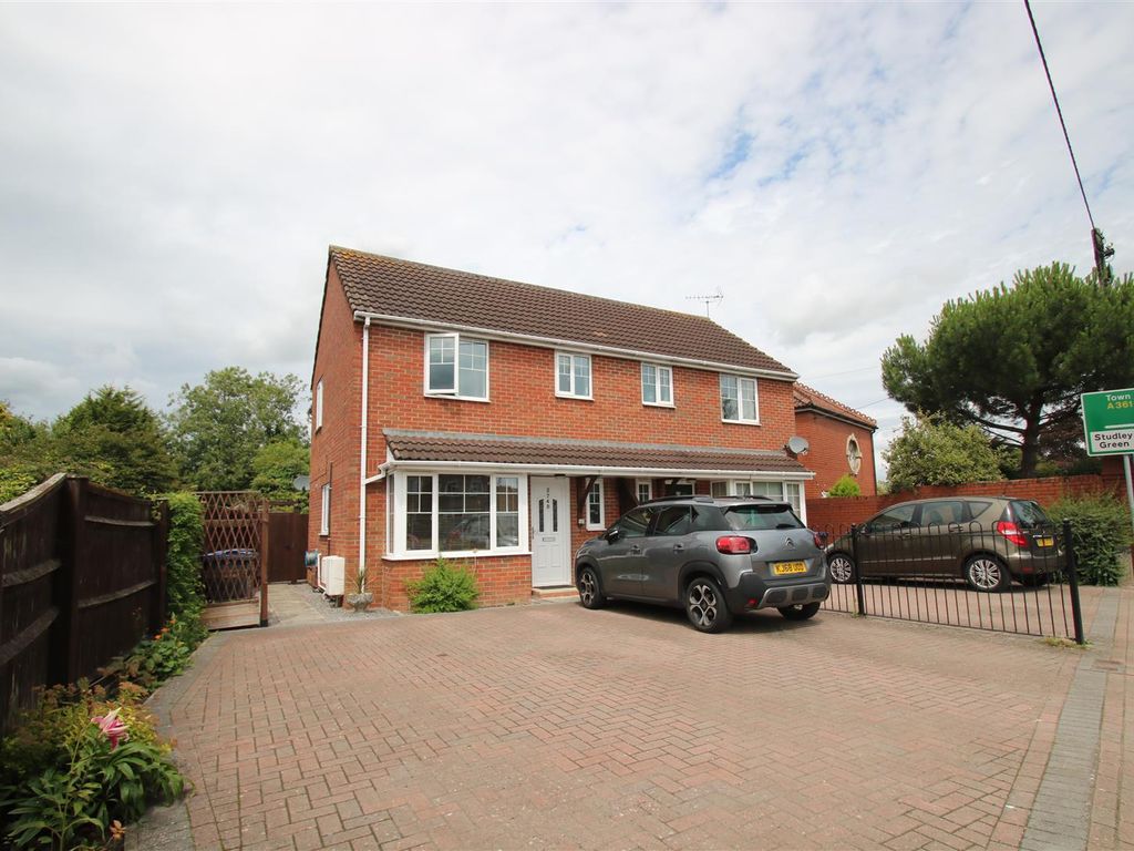 3 bed property for sale in Frome Road, Trowbridge BA14, £267,500 Zoopla