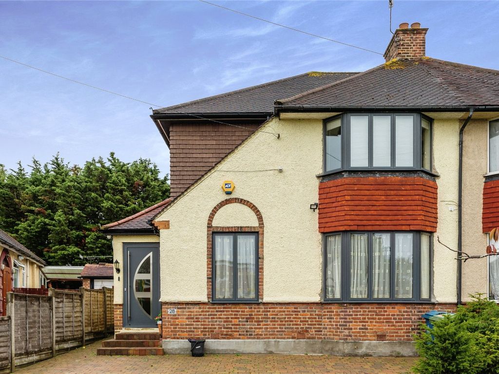 5 bed semidetached house for sale in Merton Road, Harrow HA2, £850,000