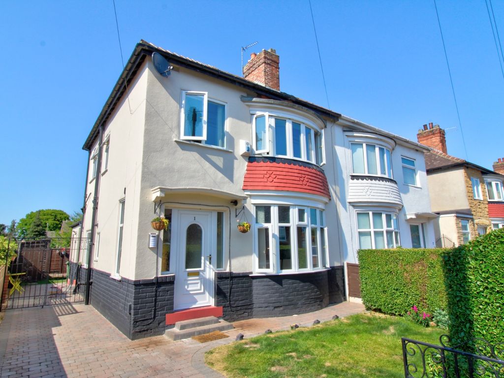 3 bed semidetached house for sale in Windsor Road, Thornaby, Stockton