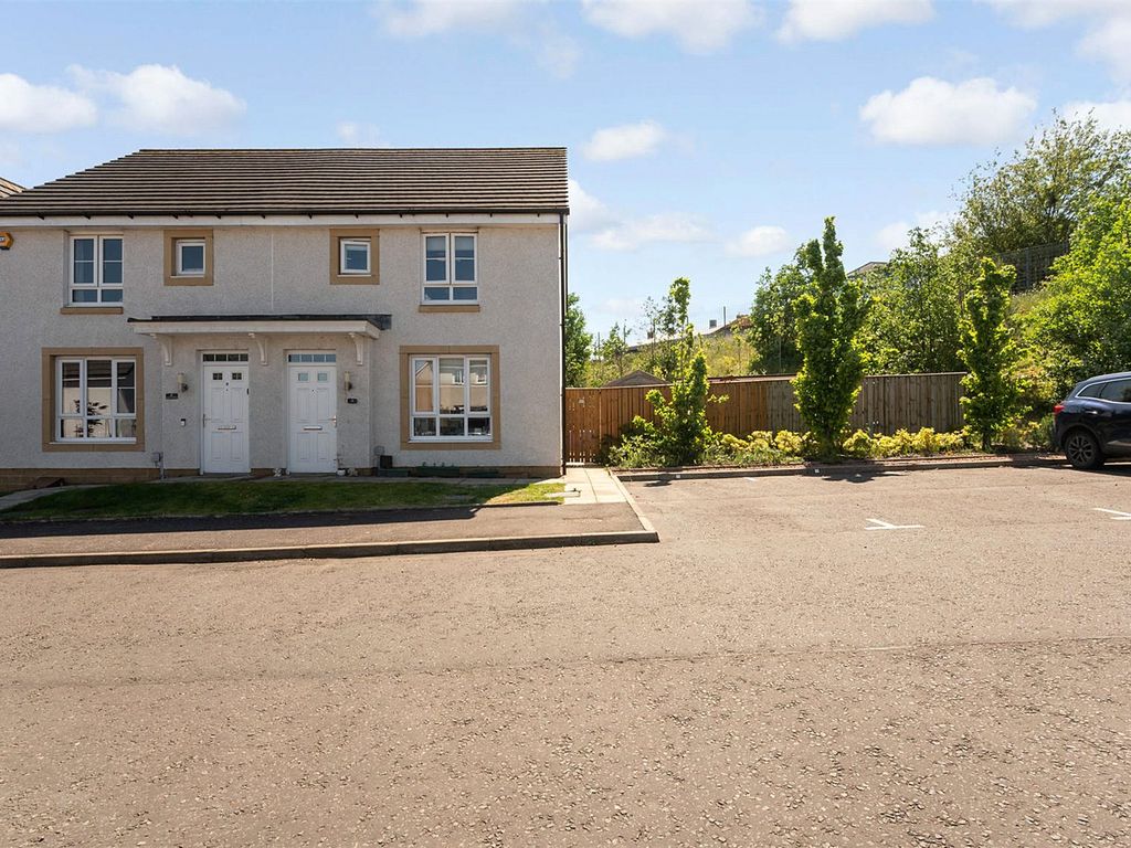 3 bed semidetached house for sale in Lendrick Drive, Maddiston