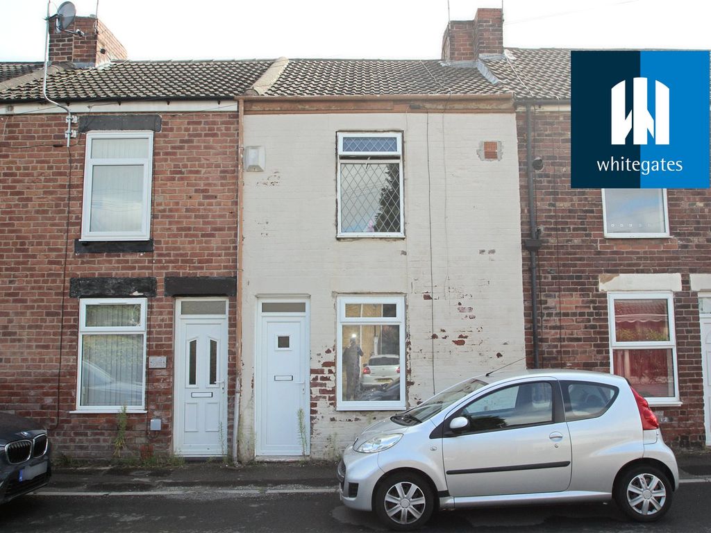 2 bed terraced house for sale in Carr Lane, South Kirkby, Pontefract