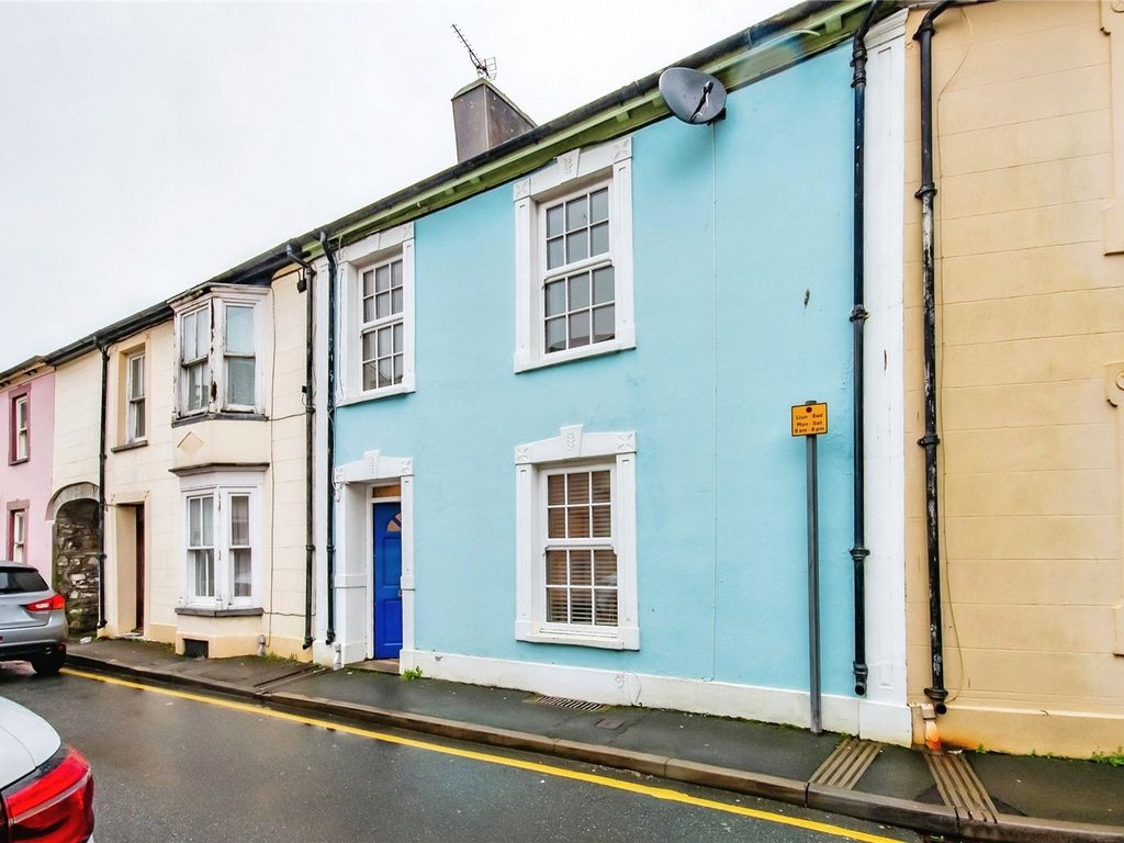 3 bed terraced house for sale in William Street, Cardigan, Ceredigion