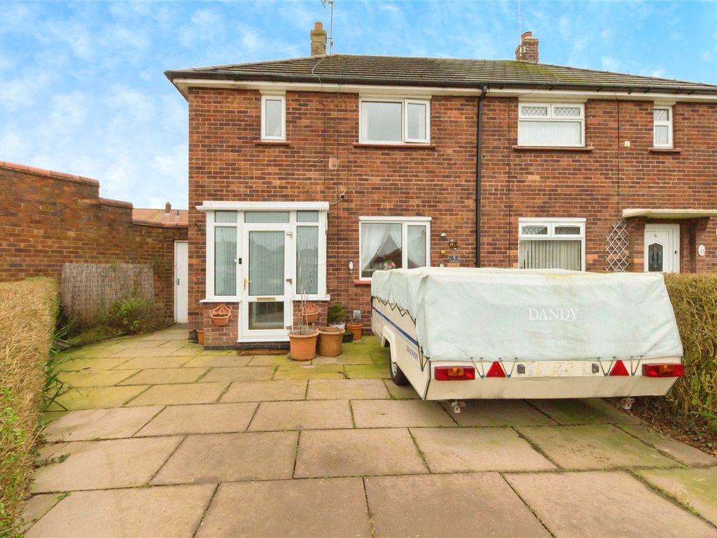 2 bed semidetached house for sale in Brereton Close, Crewe, Cheshire