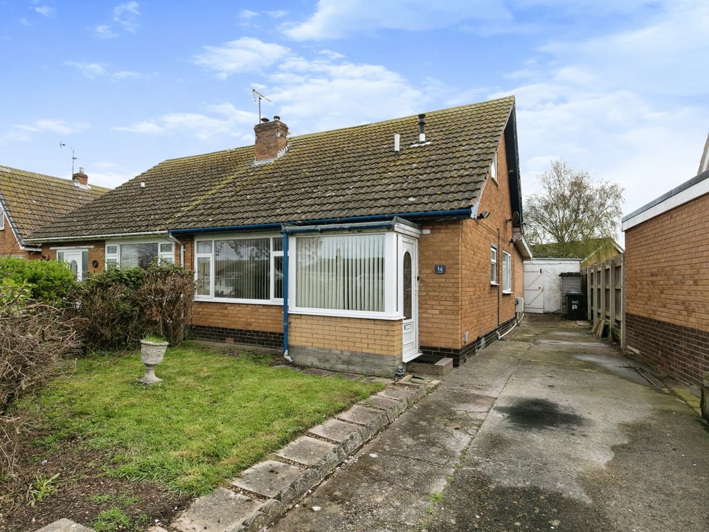 3 bed semidetached bungalow for sale in Llandaff Drive, Prestatyn LL19