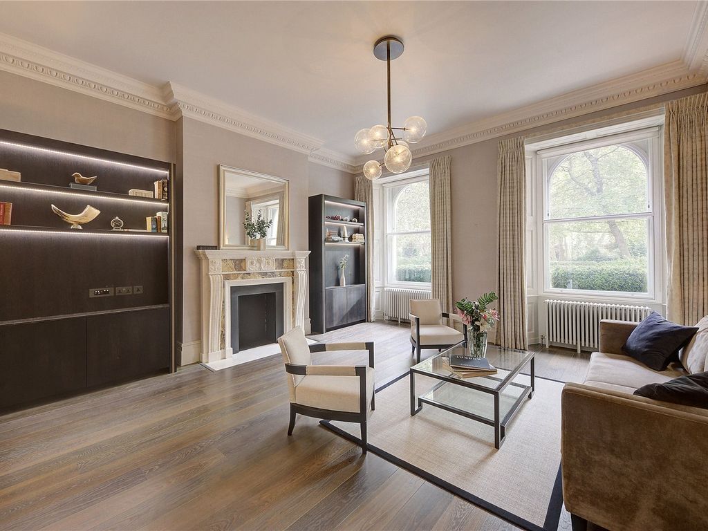 1 bed flat for sale in Eaton Square, London SW1W, £1,300,000 Zoopla