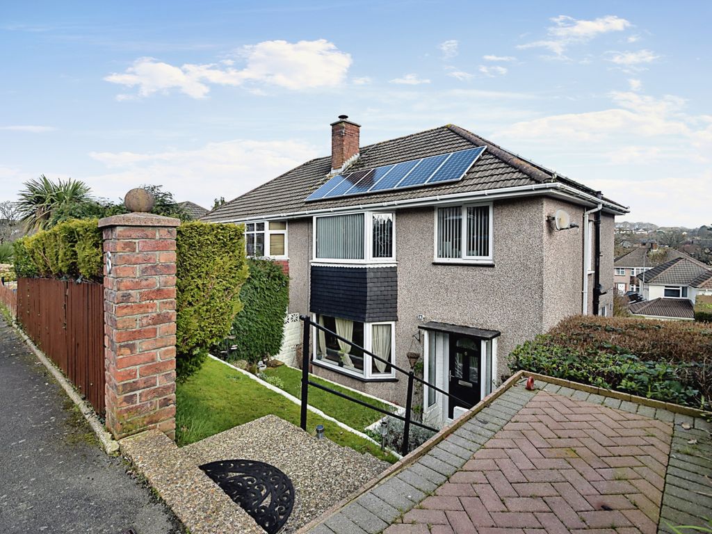 3 bed semidetached house for sale in Muirfield Drive, Mayals SA3, £