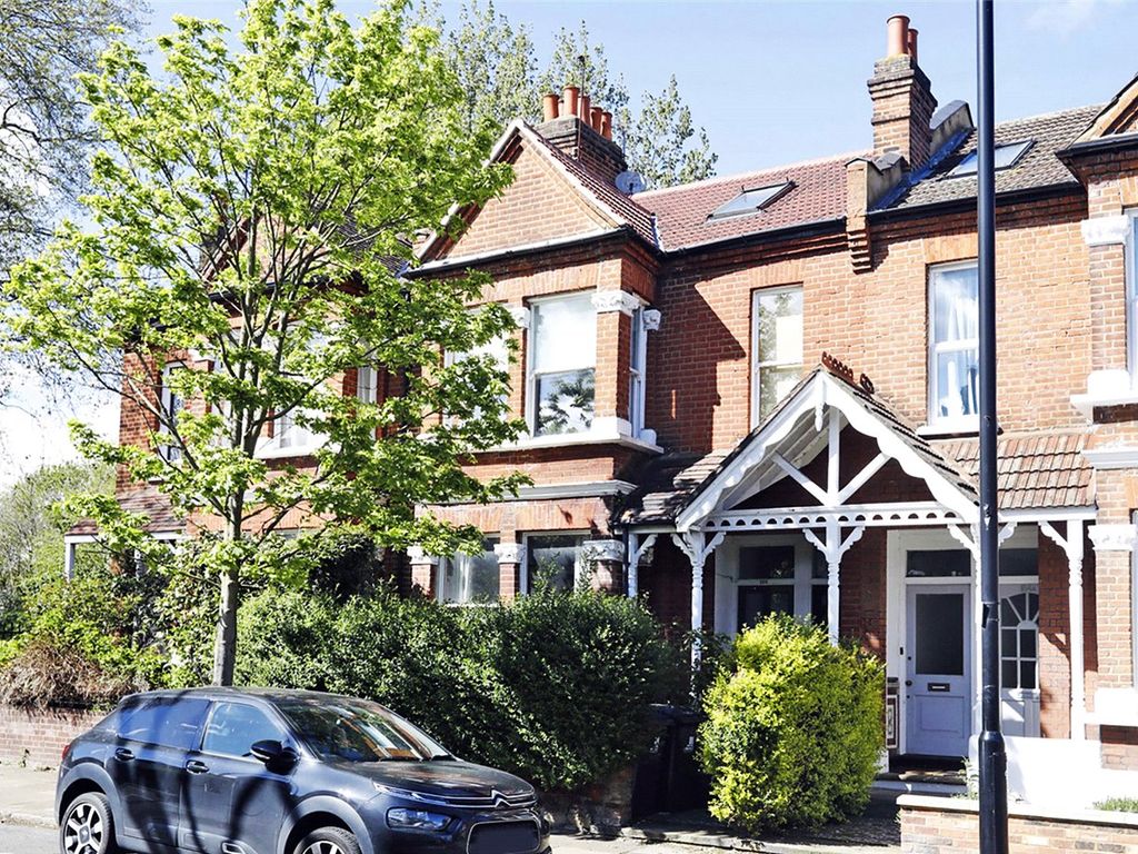 2 bed flat for sale in Southfield Road, London W4, £500,000 Zoopla