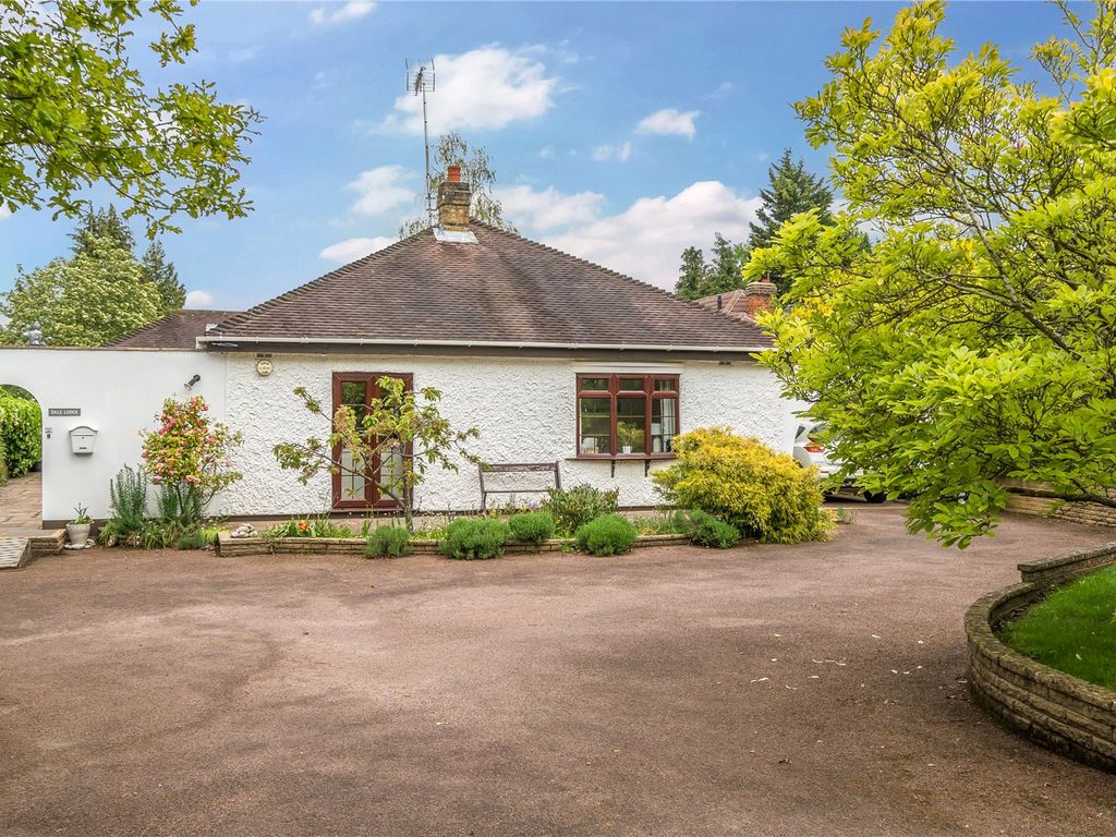 4 bed bungalow for sale in Downs Way, Great Bookham KT23, £895,000 Zoopla