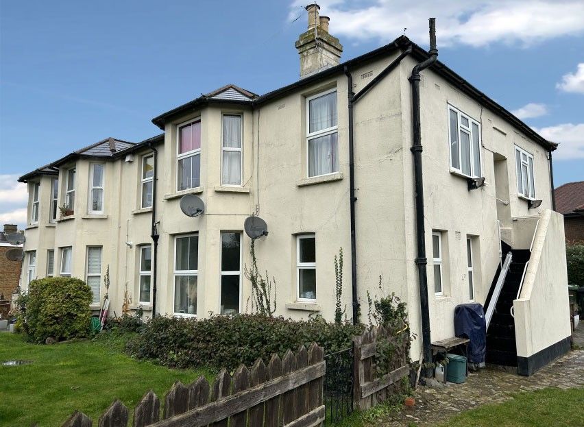 2 bed flat for sale in Flat 4, Priam Lodge Burgh Heath Road, Epsom