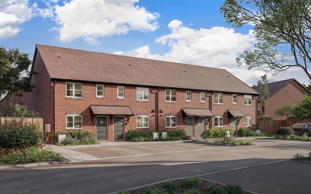2 bed terraced house for sale in Gloriana Road, Langley, Maidstone