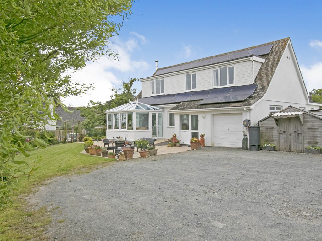 4 bed bungalow for sale in Goonhilly Downs, Helston TR12 Zoopla