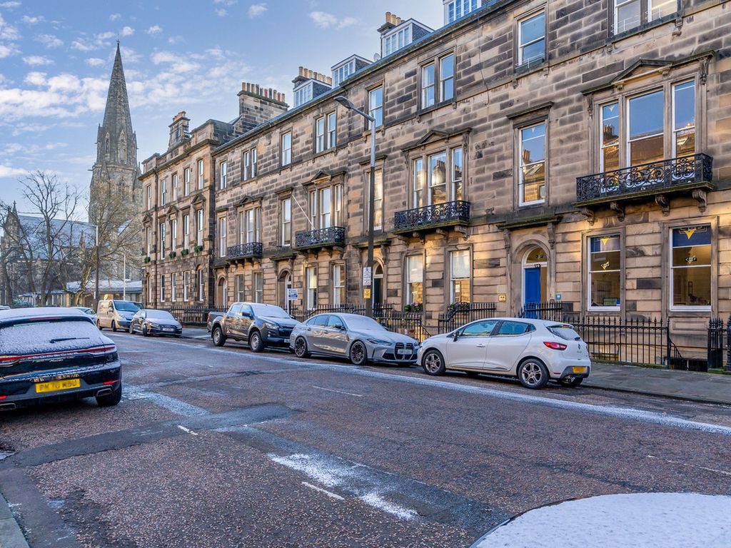 52 Manor Place, West End EH3  