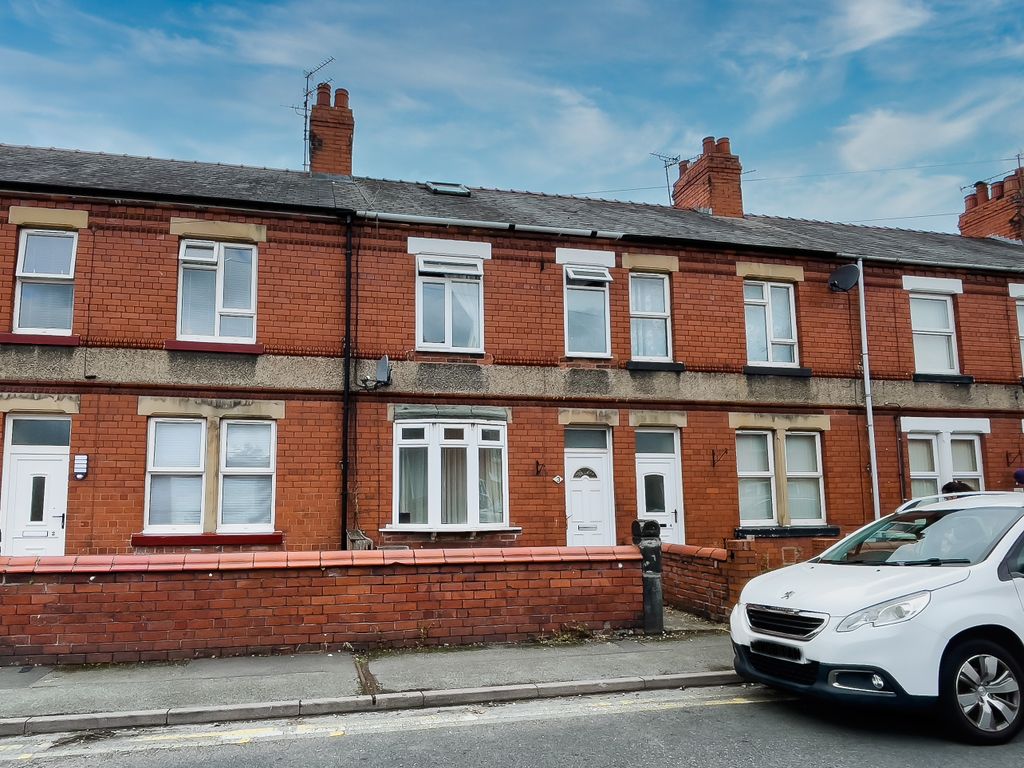 3 bed terraced house for sale in Mawddwy Avenue, Wrexham LL11 Zoopla