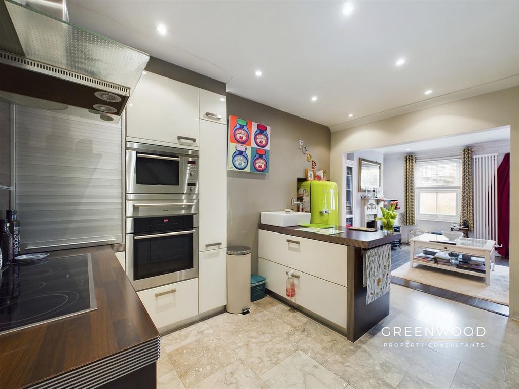 2 bed semidetached house for sale in Bourne Road, Colchester CO2 Zoopla