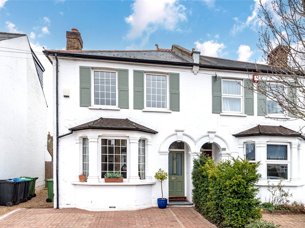 3 bed semidetached house for sale in Ellerton Road, Surbiton KT6, £