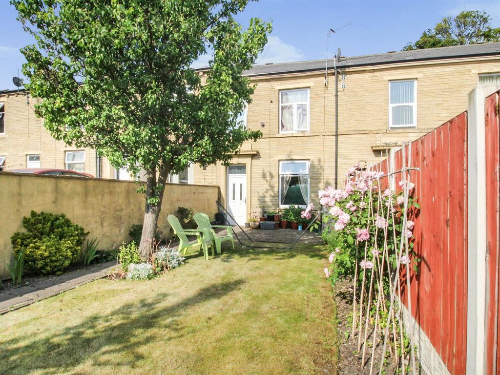 3 bed terraced house for sale in Lower Rushton Road, Bradford BD3 Zoopla