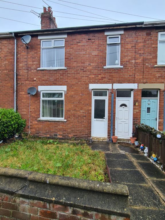 2 bed flat to rent in Rosalind Avenue, Bedlington NE22 Zoopla