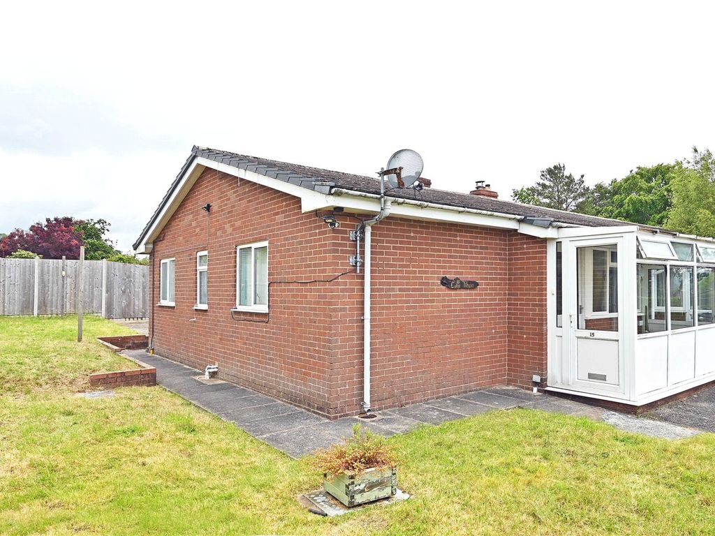 2 bed bungalow for sale in Guidfa Meadows, Crossgates, Llandrindod