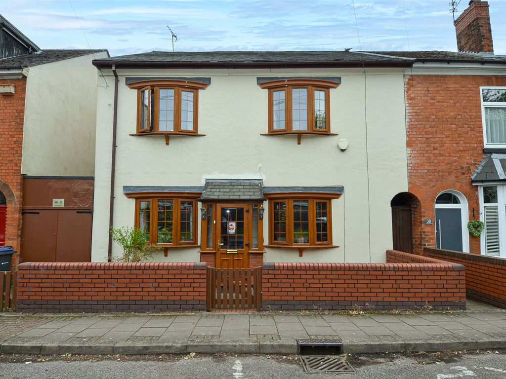 5 bed end terrace house for sale in Albert Road, Kings Heath