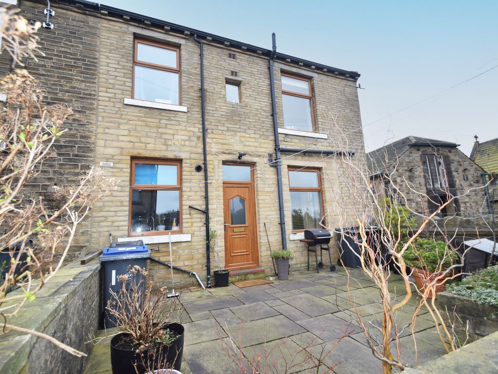 3 bed end terrace house for sale in Perseverance Street, Baildon