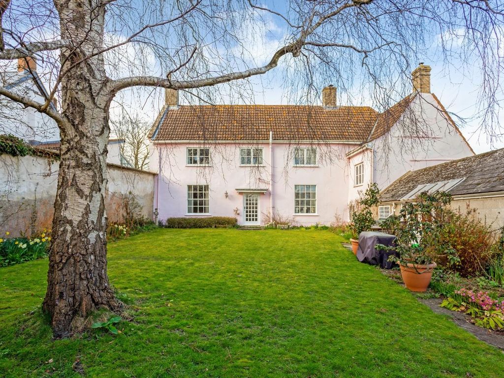 3 bed detached house for sale in Warminster Road, Stapleford, Salisbury