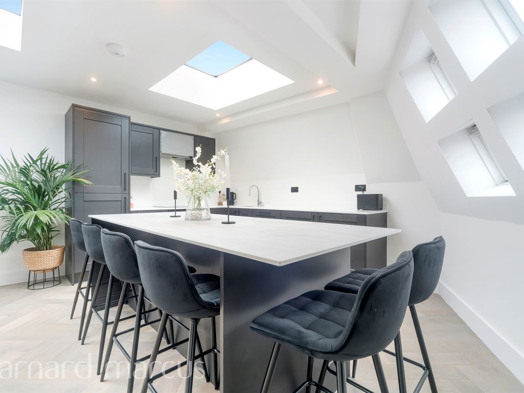 Brookfield Mews, London SW13  