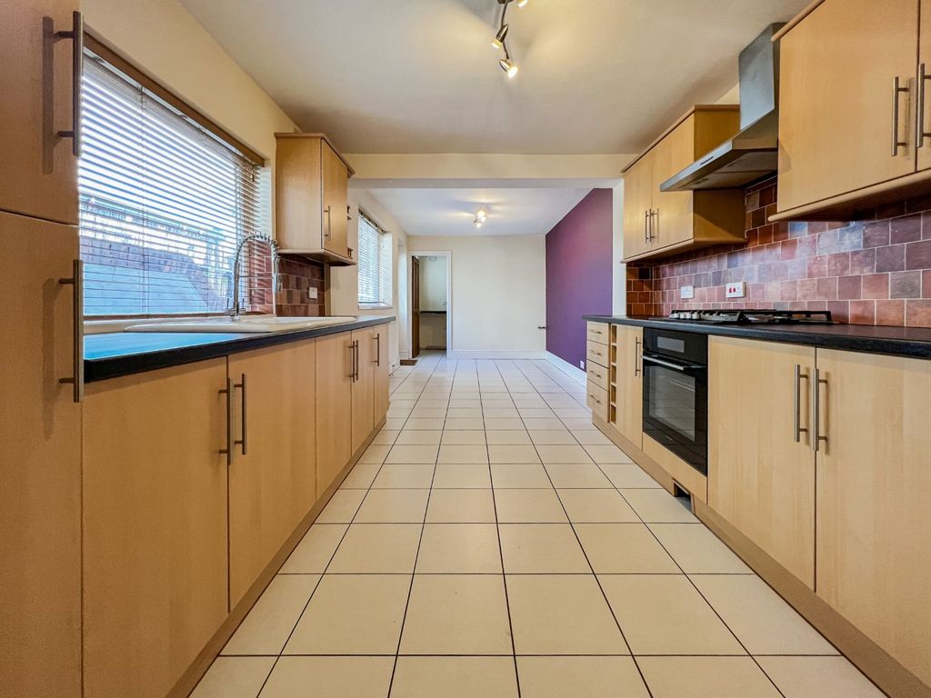 3 bed terraced house for sale in Hull Road, Hessle HU13 Zoopla