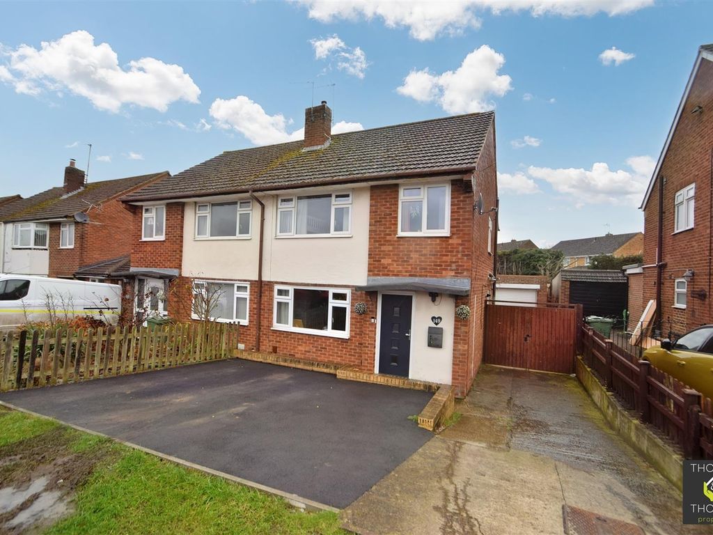 3 bed semidetached house for sale in Grange Road, Tuffley, Gloucester