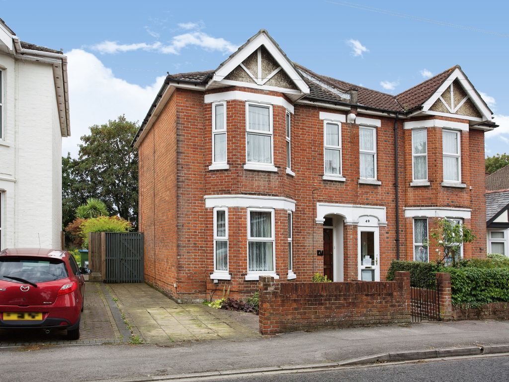 3 bed semidetached house for sale in Whitworth Road, Southampton