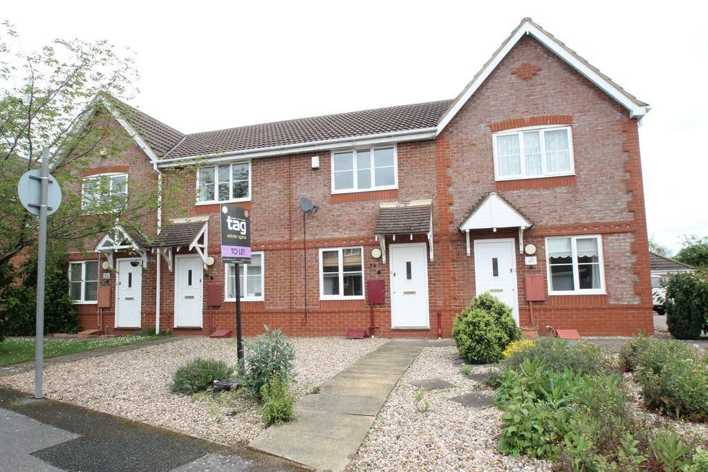 2 bed terraced house to rent in Vine Way, Stonehills, Tewkesbury GL20