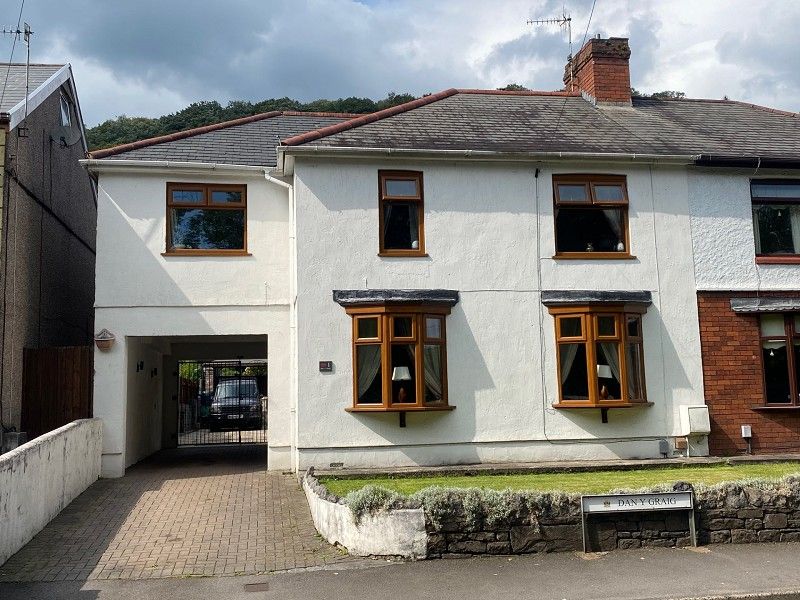 5 bed semidetached house for sale in Danygraig Terrace, Cadoxton