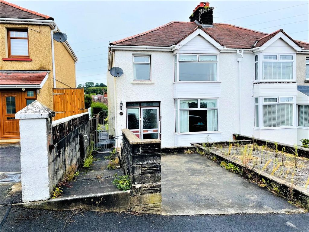 3 bed semidetached house for sale in Gower View, Llanelli SA15 Zoopla