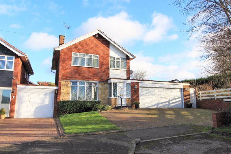 3 bed detached house for sale in Sunningdale Road, Northway, Sedgley