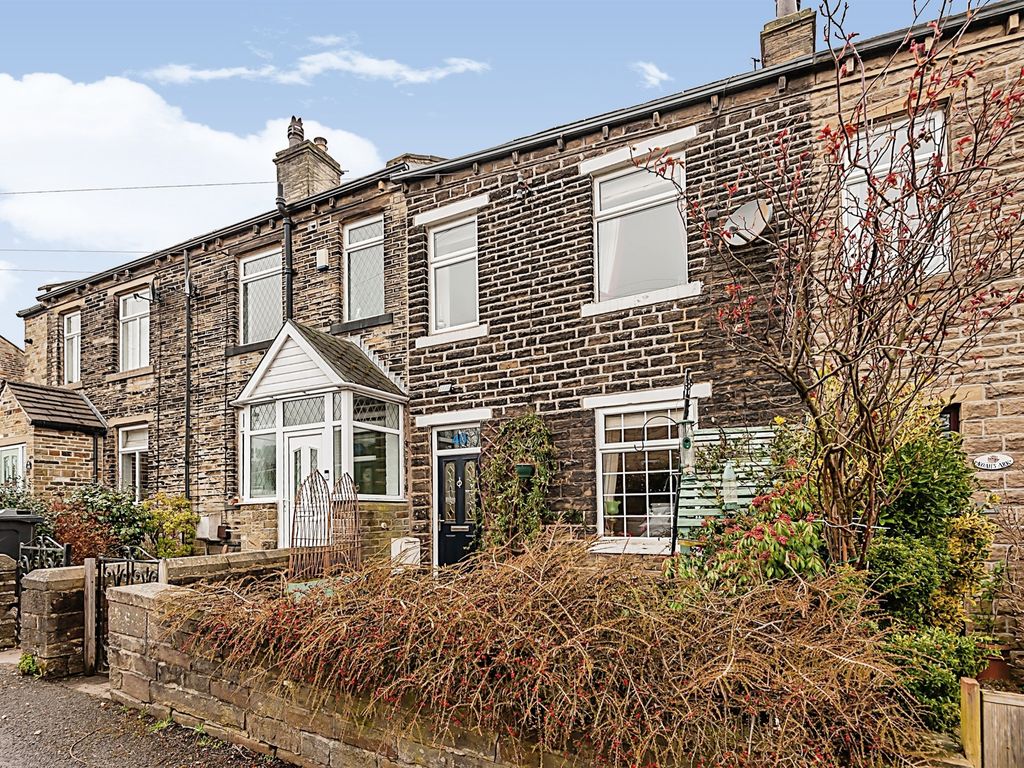 3 bed terraced house for sale in Crooke Lane, Wilsden, Bradford BD15