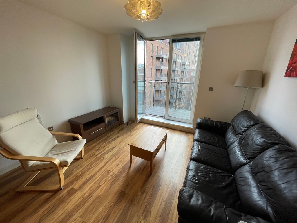 2 bed flat to rent in Bromsgrove Street, Birmingham B5, £1,350 pcm Zoopla