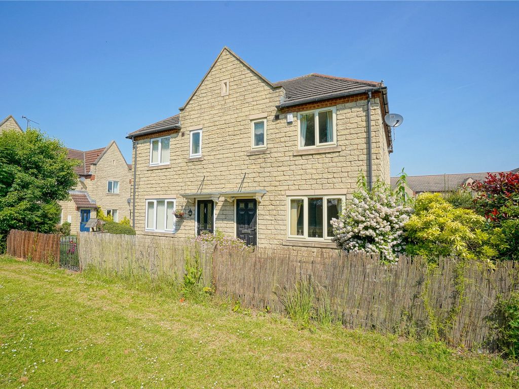3 bed semidetached house for sale in Oak Tree Close, Wickersley, Rotherham, South Yorkshire S66