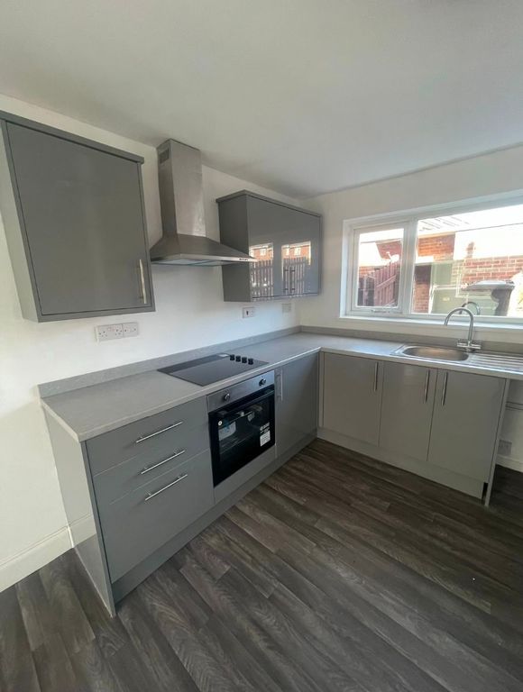 3 bed semidetached house to rent in Letch Way, Lemington, Newcastle