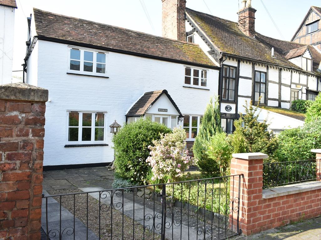 3 bed end terrace house for sale in Trinity Street, Tewkesbury GL20