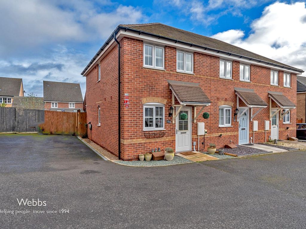 2 bed end terrace house for sale in Matthews Drive, Hednesford, Cannock