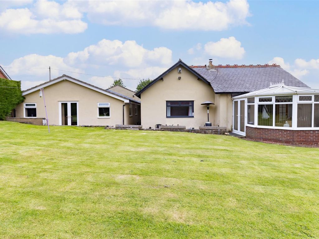 3 bed bungalow for sale in Glossop Street, High Spen, Rowlands Gill NE39, £400,000 Zoopla