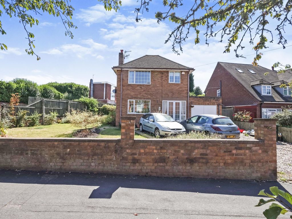 3 bed detached house for sale in Barrs Road, Cradley Heath B64 Zoopla