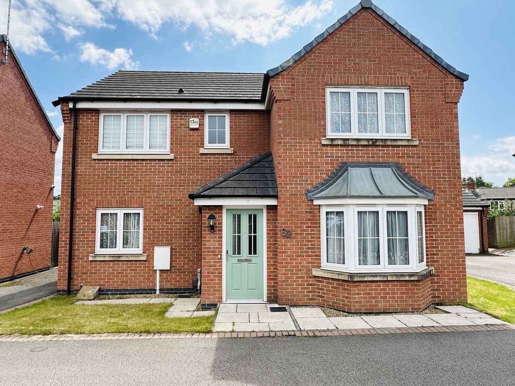 4 bed detached house for sale in Lancaster Gardens, Coventry CV6, £