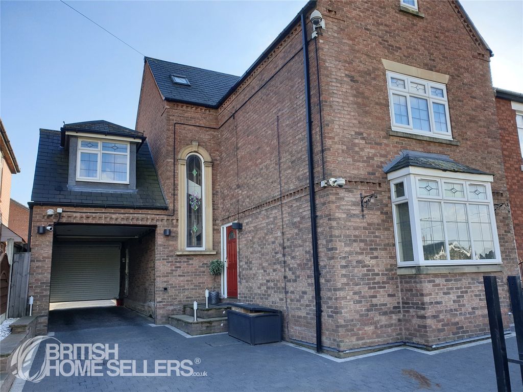 5 bed detached house for sale in Mansfield Road, Selston, Nottingham