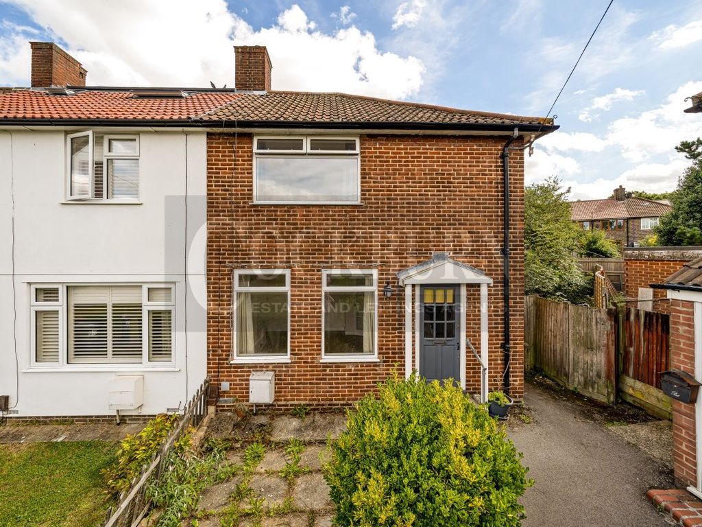 2 bed end terrace house for sale in Cattistock Road, Mottingham SE9, £400,000 Zoopla