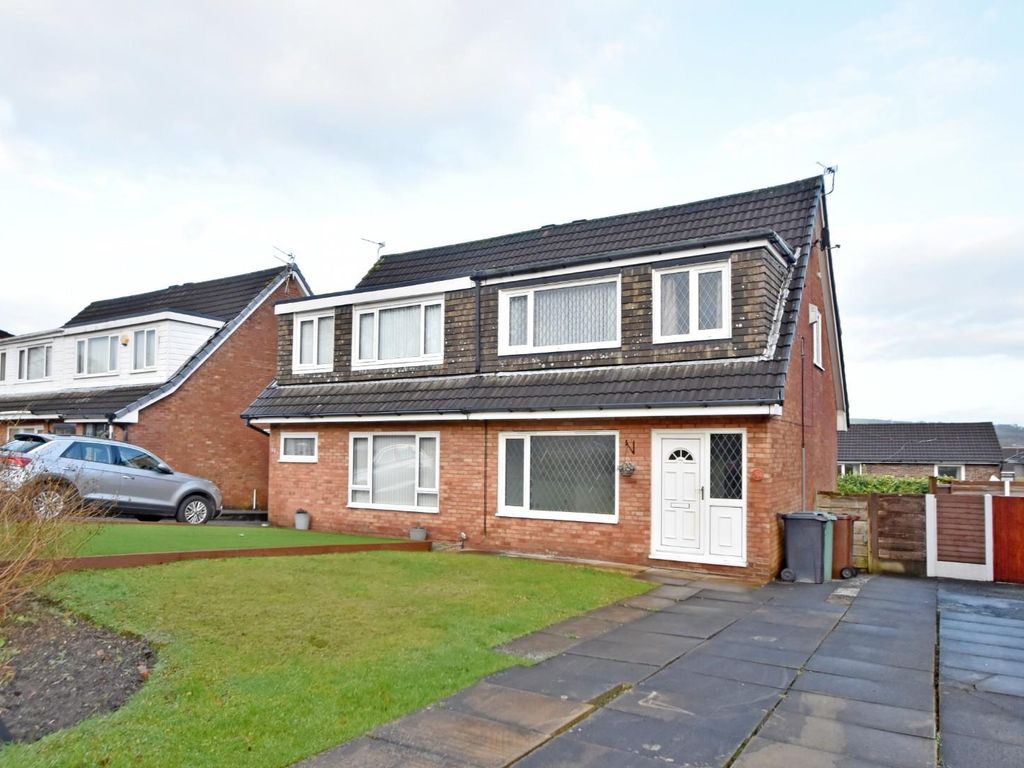 3 bed semidetached house for sale in Cromer Road, Brandlesholme, Bury