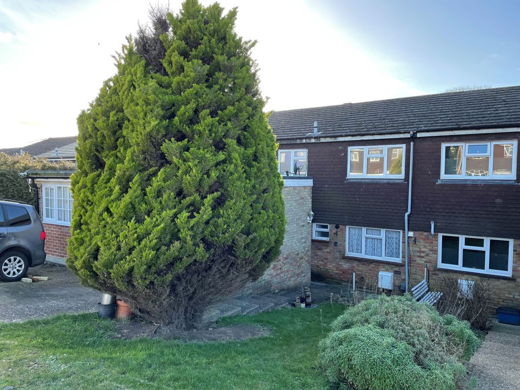 3 bed terraced house for sale in Kimptons Mead, Potters Bar EN6 Zoopla