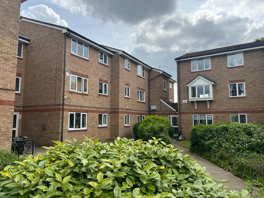 1 bed flat for sale in Thant Close, Leyton, London E10 Zoopla