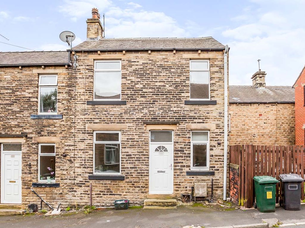 2 bed terraced house for sale in Arnold Street, Liversedge, West